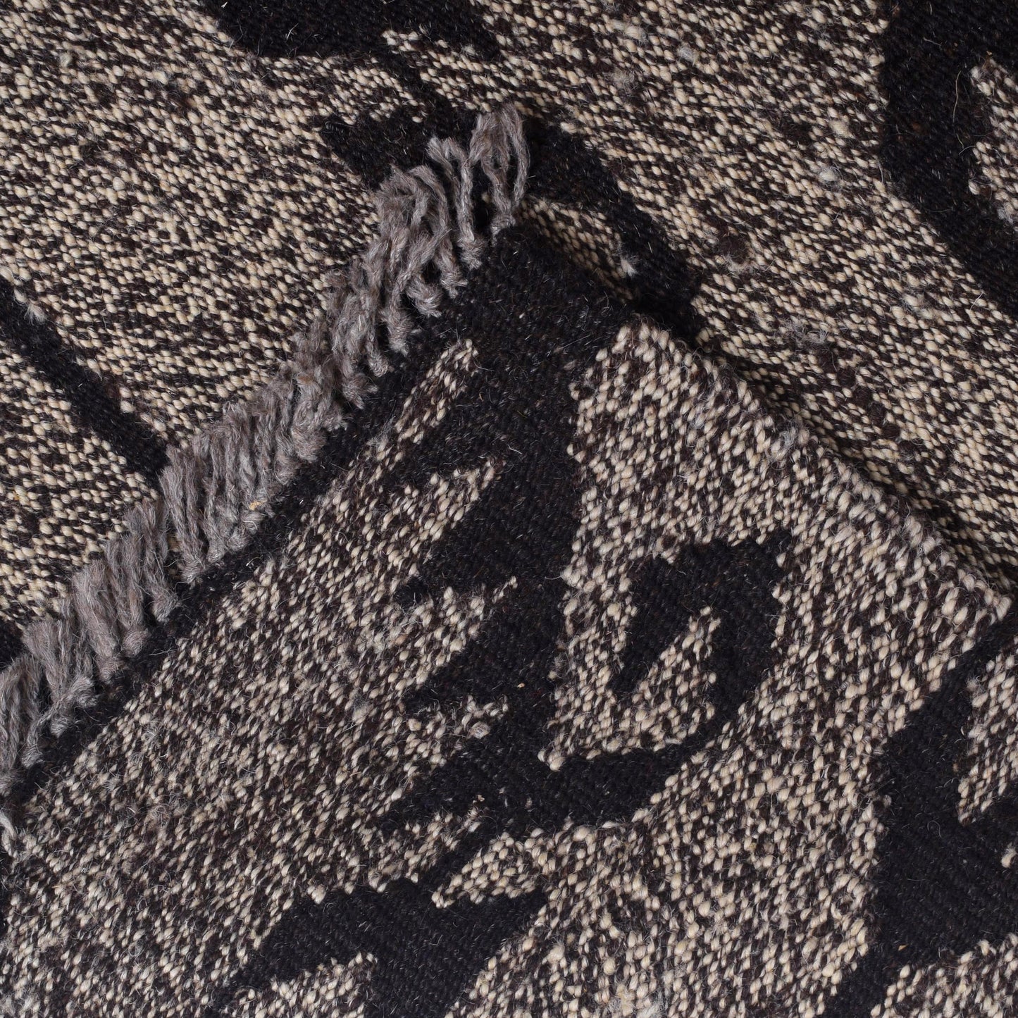 Modern Kilims 210x156 (7439)