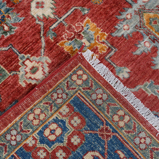 Hand Made Persian Design Heriz Carpet 6' 8" x 9' 7" (ft) - No. B19913