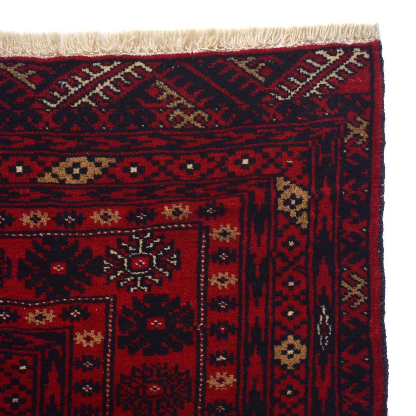 Oriental Bukhara Carpet 4' 0" x 6' 4" (ft) - No. 9033