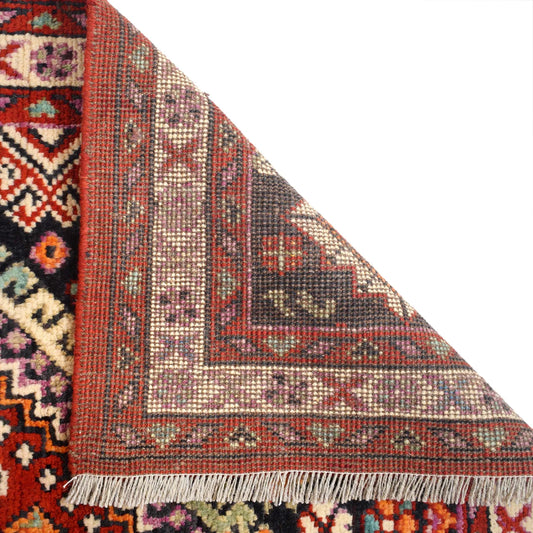 Persian Shirazi Design Rug 4' 11" x 6' 6" (ft) - No. B29773