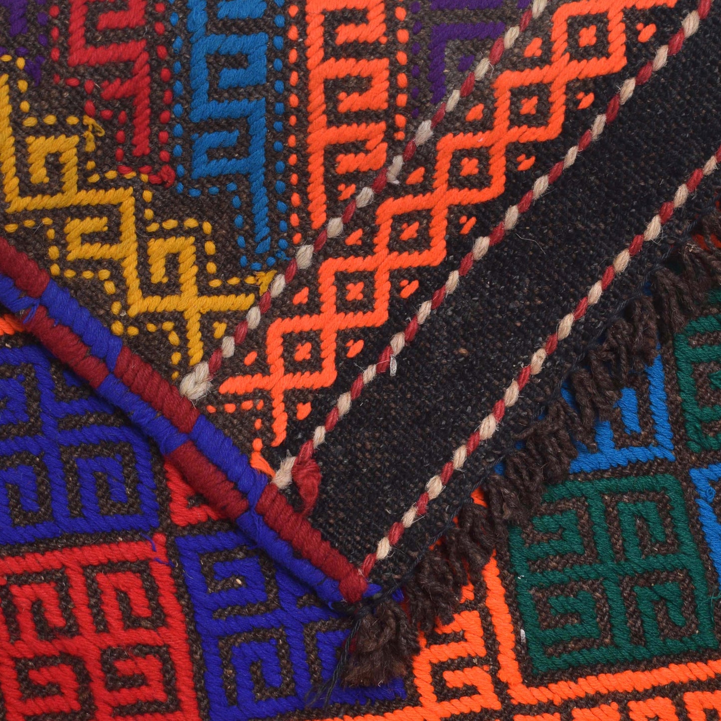 Suzuni Kilims 335x65 (W18403)